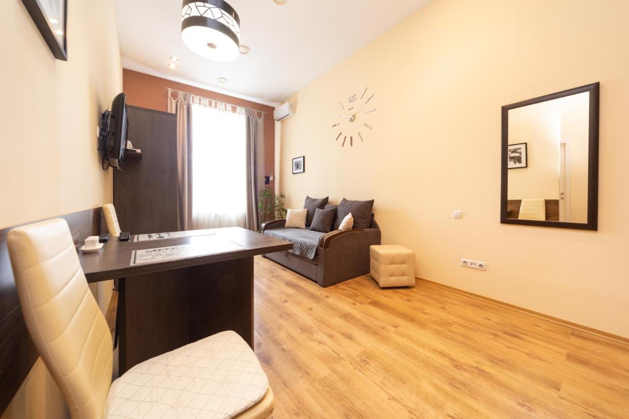 Goodrest On Deribasovska 19 Apartamento Odessa Exterior foto